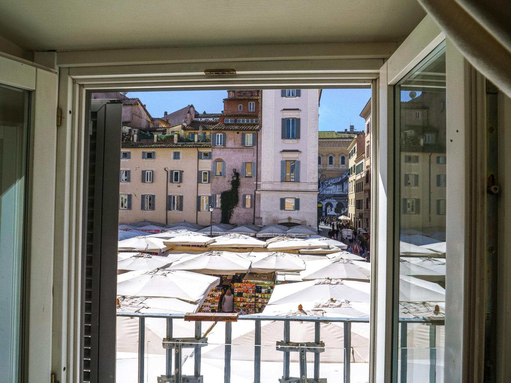 View On Campo De Fiori Irex Apartment Roma Exterior foto